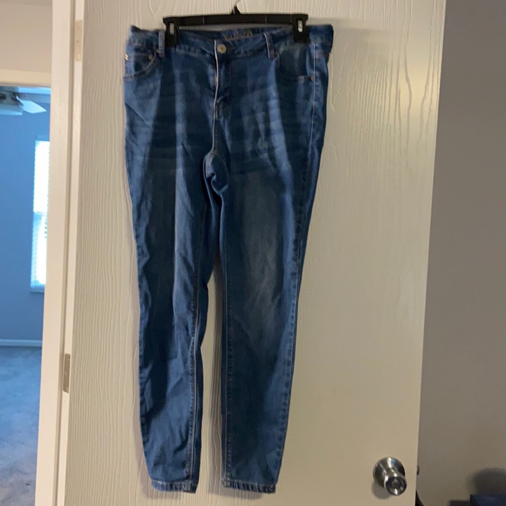 Rue21 Mid rise Jeggings